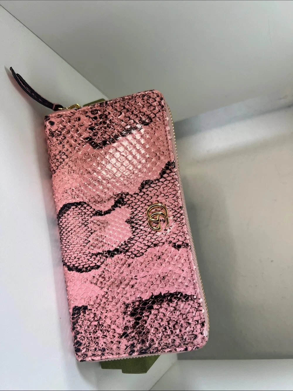 N/A stylish pink